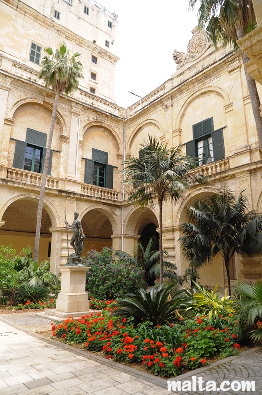 🏛️ Palace of the Grand Master in Malta